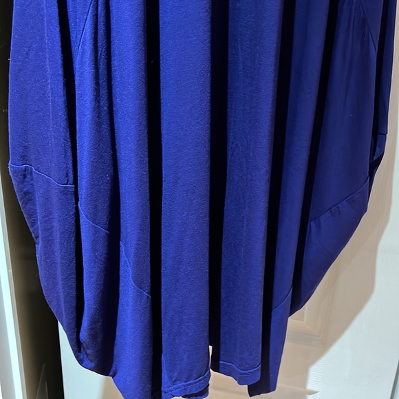 Dress - Picture 9 of 10